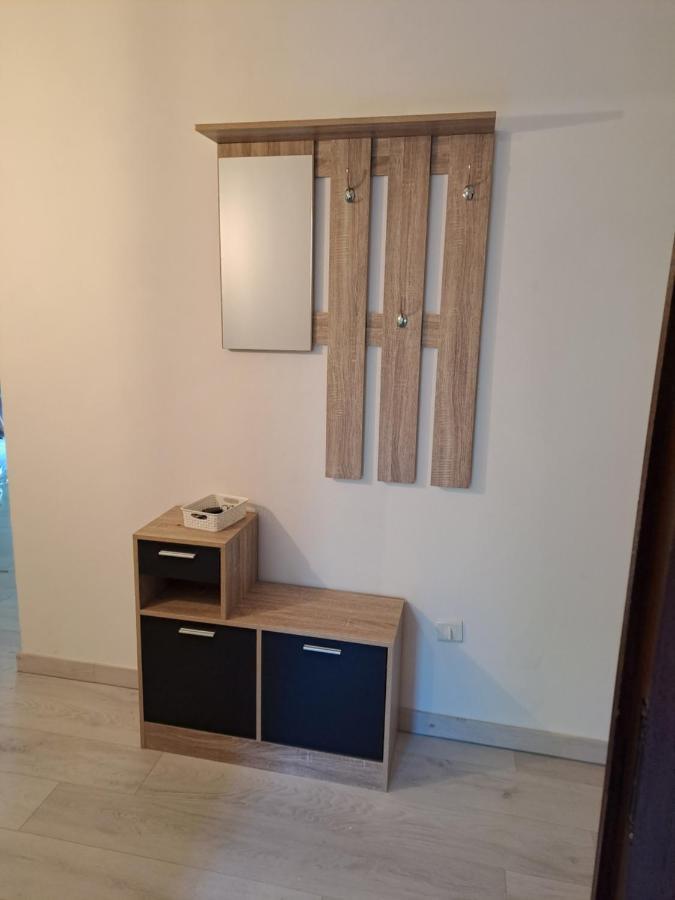 T2 A 2Min Du Centre +Parking Apartment L'Isle-sur-la-Sorgue Luaran gambar
